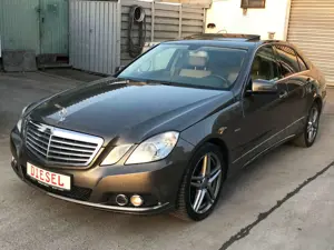 Mercedes-Benz E 220 E 220 CDI BlueEfficiency (212.002)