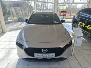 Mazda 3 2.5L e-SKYACTIV G 140ps 6AT FWD Homura