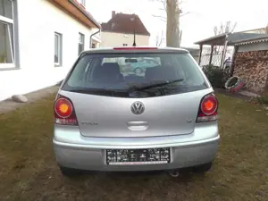 Volkswagen Polo Comfortline Bild 2