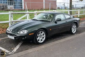 Jaguar XK8