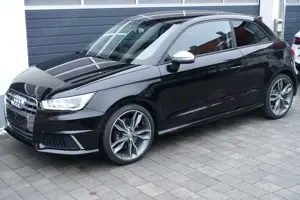 Audi S1