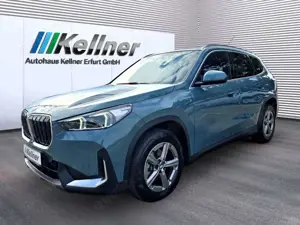 BMW X1 xDr. 20d AHK+HarmanKardon+Pano+ACC+DAB+aLED Bild 2