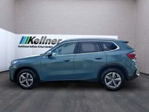BMW X1 xDr. 20d AHK+HarmanKardon+Pano+ACC+DAB+aLED Bild 3