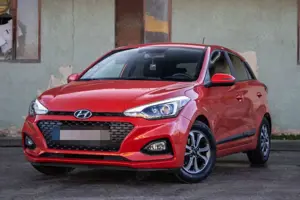 Hyundai i20 blue 1.2 Trend Bild 4