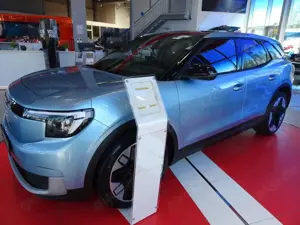 Ford Explorer Premium BEV NAVI*360°*EL-KLAPPE*BO*LM21