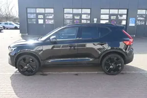 Volvo XC40 B3 Plus Black Edition *360°*ACC*NAV*LED*PAN