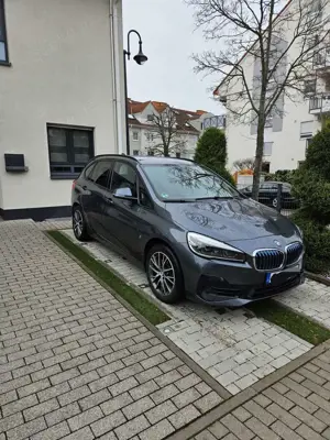 BMW 225 2er Active Tourer Plug-In-Hybrid 225xe iPerformance Active Tourer Advantage