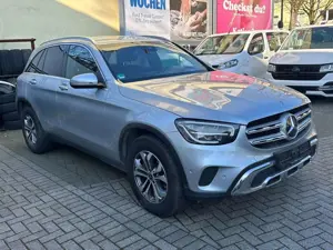 Mercedes-Benz GLC 220 4Matic*STHZ*SHZ*NAVI*KAMERA*