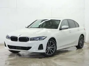 BMW 330 e