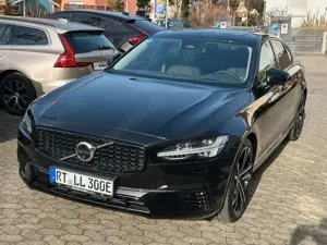 Volvo S90 T8 AWD Ultimate Dark-360°-HeadUp-Luft-Pano