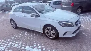Mercedes-Benz A 200 A A 200 CDI / d