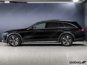 Mercedes-Benz E 450 E 450 T 4M All-Terr. Pano/Dig.Light/Distro/360°/ Bild 3