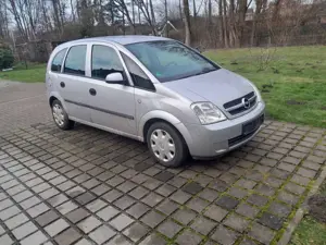 Opel Meriva Meriva 1.6 16V (Essentia)
