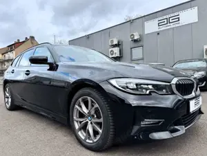 BMW 320 d Touring Automatik *Navi/Teilleder/Kamera*