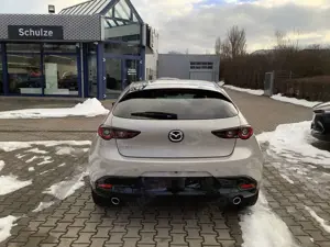 Mazda 3 2.5L e-SKYACTIV G 140ps Homura Bild 4