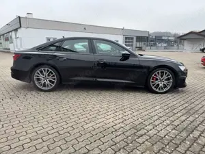 Audi S6 Lim. TDI AHK BO HDMATRIX LEDER PANO Bild 5