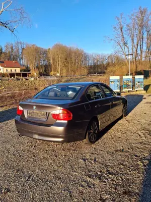 BMW 318 318i Lim.- Neuer Originalmotor BMW bei 102961km Bild 5