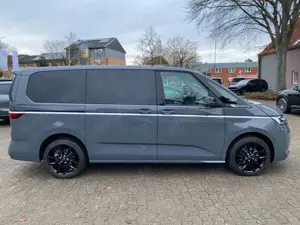 Volkswagen T7 Multivan 2,0 TDI Style Lang IQ AHK 19 Bild 4