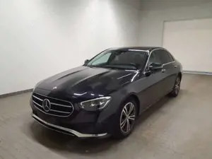 Mercedes-Benz E 220 d LED MBUX PDC KEYLESS TOUCHPAD  TEMP WINTER STHZG