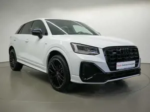 Audi Q2 40 TFSI quattro S tro. S line LED AHK NAVI+ Bild 3