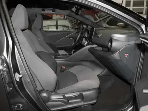 Toyota C-HR 1.8 Hybrid Team D *CARPLAY*ALLWETTER* Bild 5
