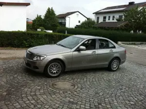 Mercedes-Benz C 200 C 200 CDI DPF Automatik Classic