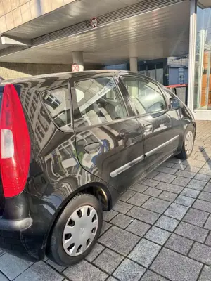 Mitsubishi Colt 1.3 Inform Bild 4