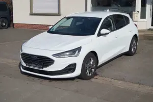 Ford Focus Lim. Titanium*LED*Klimaaut.*Navi*RFK*SHZ
