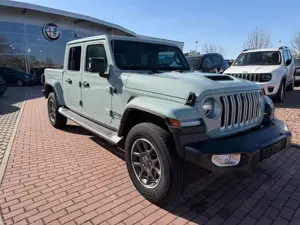 Jeep Gladiator Overland 4WD