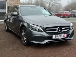 Mercedes-Benz C 220 C -Klasse 220d*Navi*Shz*Ahk*Pano*Tempo*Alu**