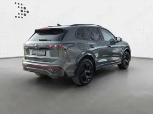 Volkswagen Tiguan R-Line 2.0 TDI Pano*ACC*AHK*CarPlay*RFK Bild 2