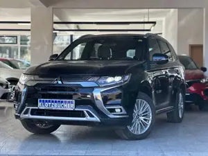 Mitsubishi Outlander Outlander Plug-in Hybrid TOP 2.4 MIVEC 4WD