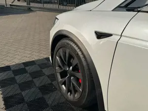 Tesla Model X MODEL X PLAID | HARWARE 4 | YOKE | 6SEAT | Bild 3