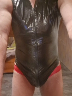 Ich stehe auf Leder und latex 