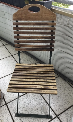 Biergartenstuhl, alt 