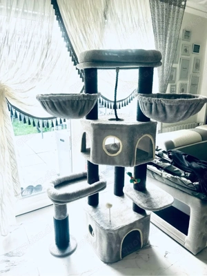 ...XXL Kratzbaum grau-schwarz...