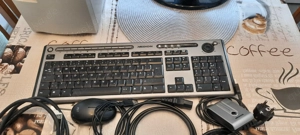 Komplett Pc mit Monitor an Selbstabholer zvk Bild 2