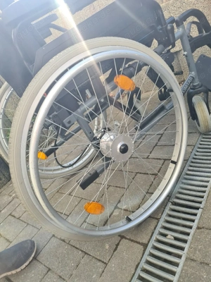 Rollstuhl tomtar Bild 2