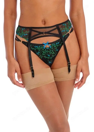 Du, weiblich, devot (18-50) könntest mir gefallen.