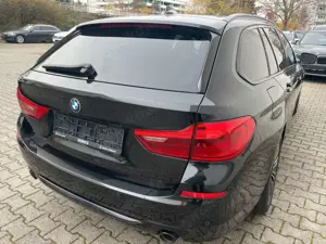 BMW 520 d Touring Sport Line 1.HD|LIVE COCKPIT|LED|18 Bild 4