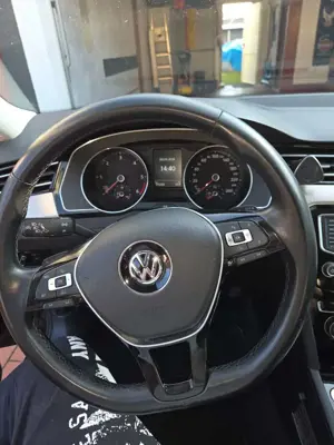 Volkswagen Passat Variant Passat Variant 2.0 TDI SCR DSG BlueMotion Highline