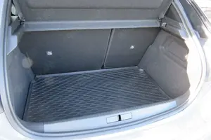 Opel Corsa 1.2 GS *PANO*RFK*LED*SH*LRheiz*DAB*LM*NSW* Bild 5