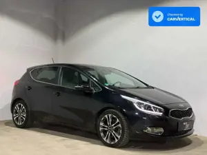 Kia Ceed / cee'd Ceed 1.6 CRDi Spirit RFK SHZ PANO