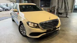 Mercedes-Benz E 200 E 200 d T 9G-TRONIC
