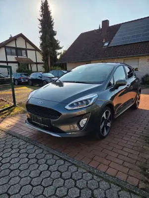 Ford Fiesta Active X Navi Keyless Kamera PDC v u h Al