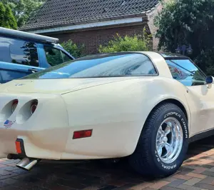 Oldtimer Chevrolet Corvette C 3 Bild 3