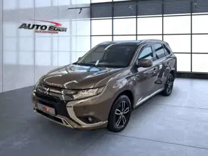Mitsubishi Outlander PHEV Basis 4WD Bluetooth Klima Bild 2