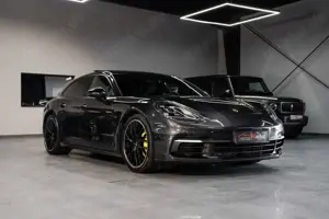 Porsche Panamera Sport Turismo 4 E-Hybrid Pano-APPROVED