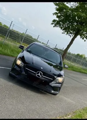 Mercedes-Benz CLA 220 Shooting Brake d 4Matic 7G-DCT