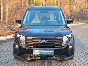 Ford Tourneo Courier Bild 3